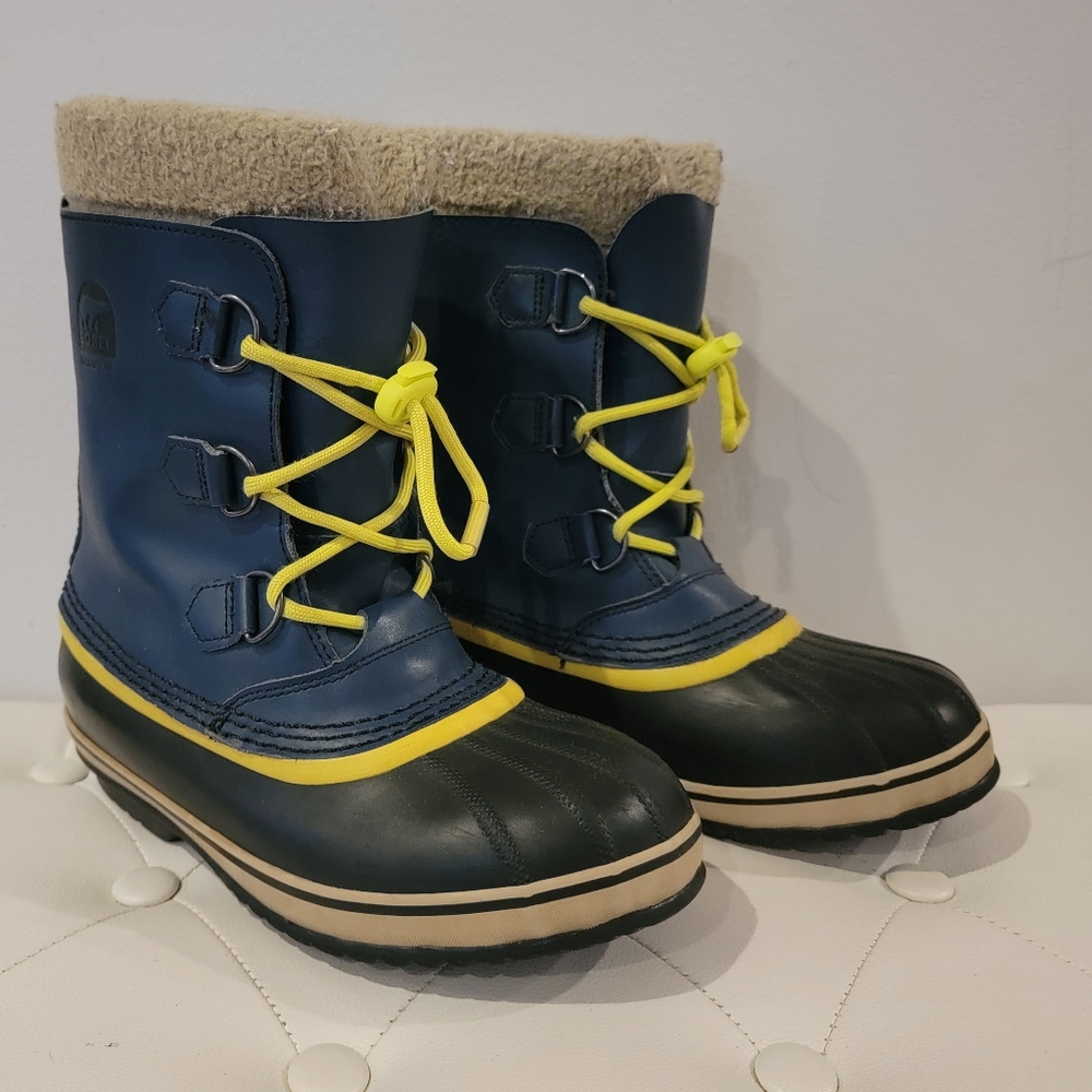 Sorel Winter Blue Snow Boots Size 6